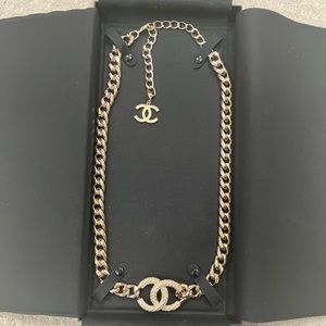 BRAND NEW in box CHANEL chain belt